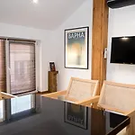 Apartman Stylish Maisonette By The Sea Garden - Modern Comfort In The Heart Of By Flat Mаnager Várna