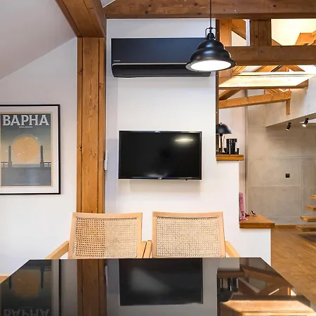 Stylish Maisonette By The Sea Garden - Modern Comfort In The Heart Of By Flat Mаnager Daire Varna