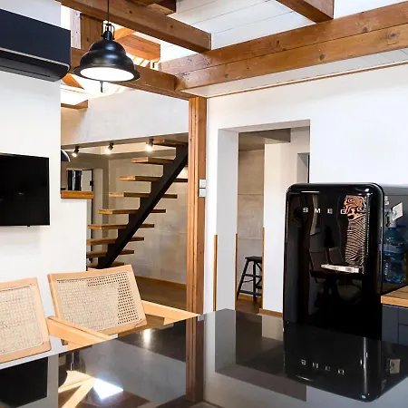 Stylish Maisonette By The Sea Garden - Modern Comfort In The Heart Of By Flat Mаnager Daire *