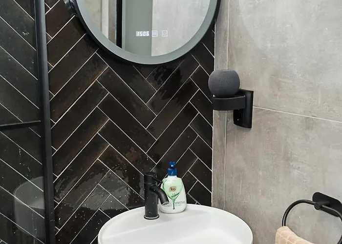 Stylish Maisonette By The Sea Garden - Modern Comfort In The Heart Of By Flat Mаnager Daire Varna